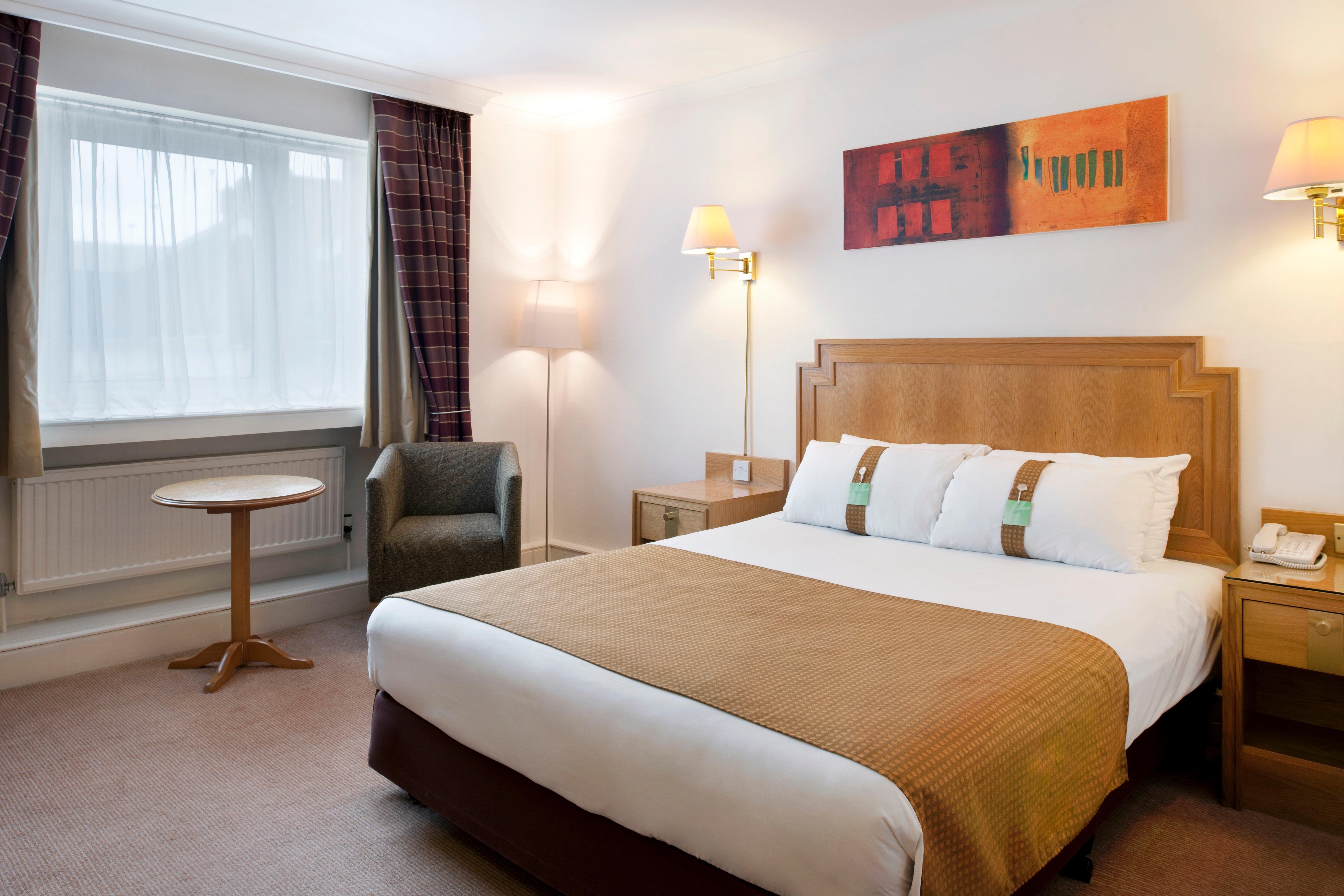 Holiday Inn Bolton Centre, An Ihg Hotel מראה חיצוני תמונה